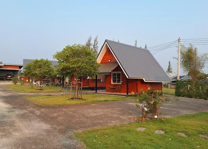 บ้านน้ำผึ้งโฮมสเตย์ วันหยุดที่บ้าน สวนผึ้ง